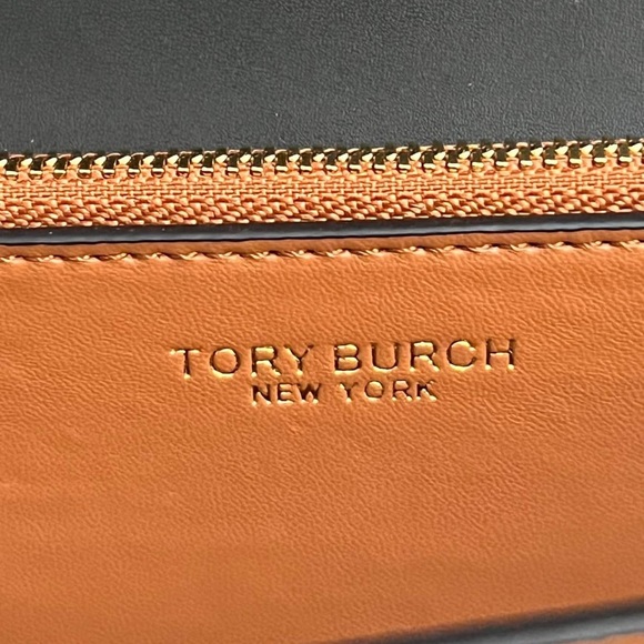 73589 - Tory Burch Eleanor Small Convertible Shoulder Bag - Picture 11 of 14